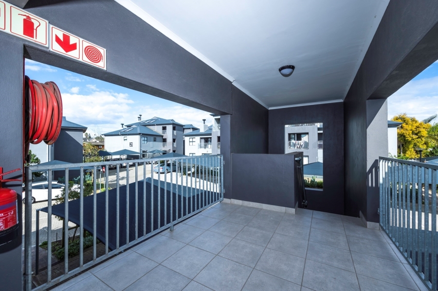 2 Bedroom Property for Sale in Protea Heights Western Cape